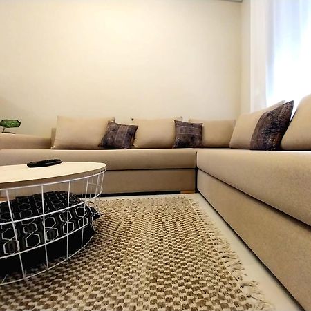 Cosy Appartement Proche De L'Aeroport Mohamed 5 Deroua Ngoại thất bức ảnh