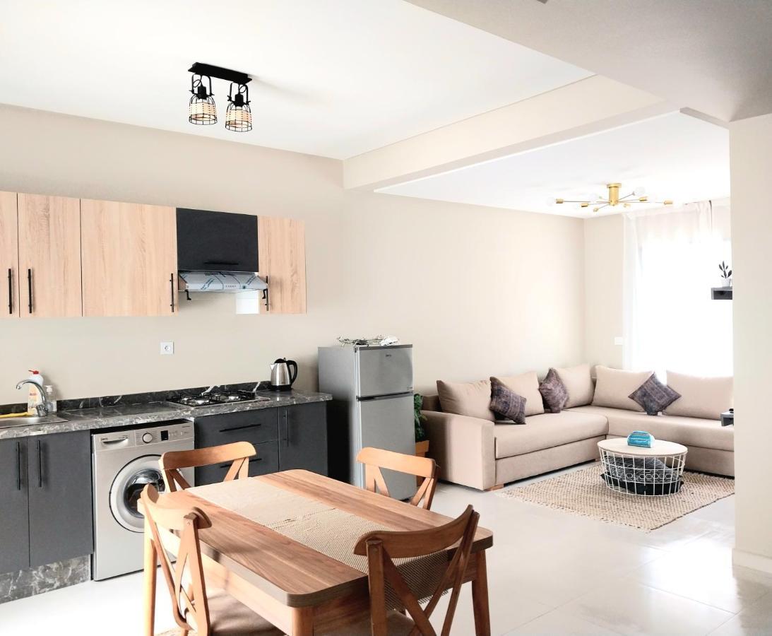 Cosy Appartement Proche De L'Aeroport Mohamed 5 Deroua Ngoại thất bức ảnh