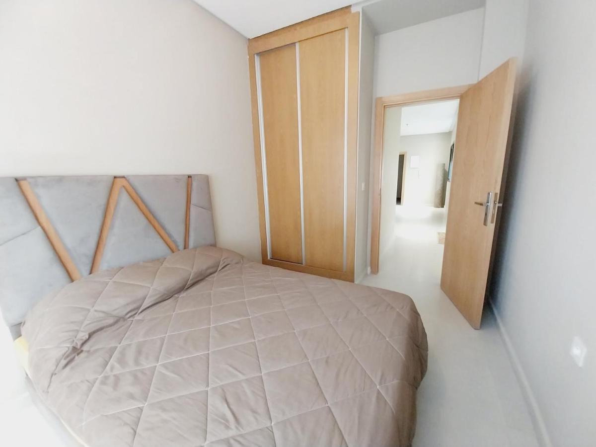 Cosy Appartement Proche De L'Aeroport Mohamed 5 Deroua Ngoại thất bức ảnh
