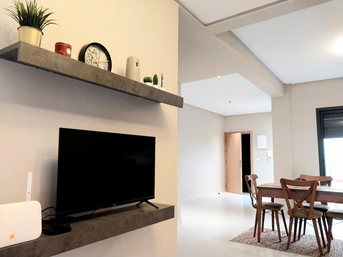 Cosy Appartement Proche De L'Aeroport Mohamed 5 Deroua Ngoại thất bức ảnh