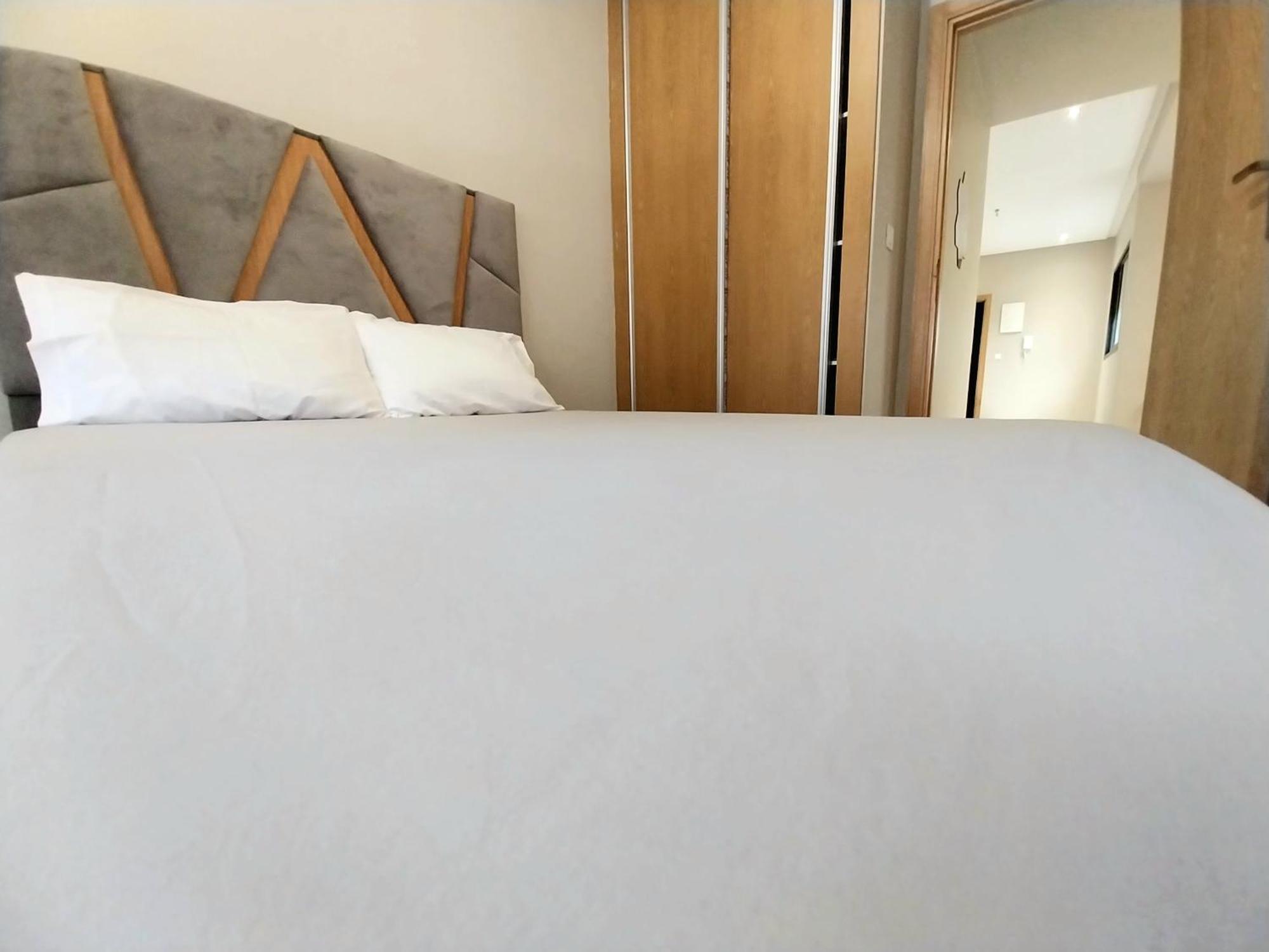 Cosy Appartement Proche De L'Aeroport Mohamed 5 Deroua Ngoại thất bức ảnh